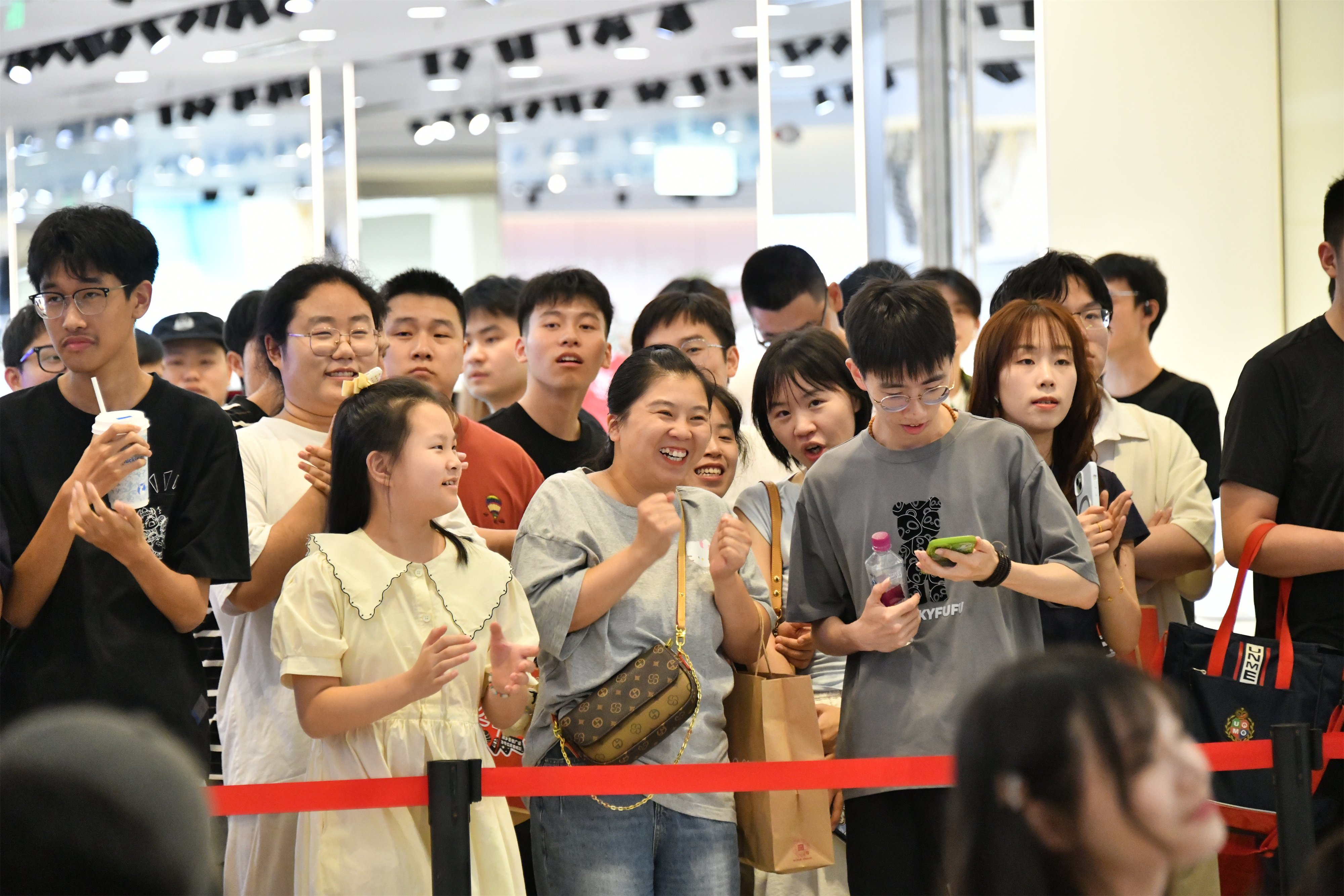 全桐乡的“召唤师”都在这里！(图4)