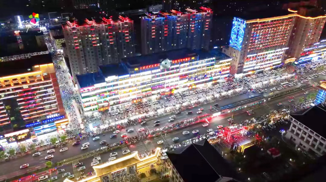 延吉消夏夜游季临近收官 五大线路点亮边疆小城夜空(图2)