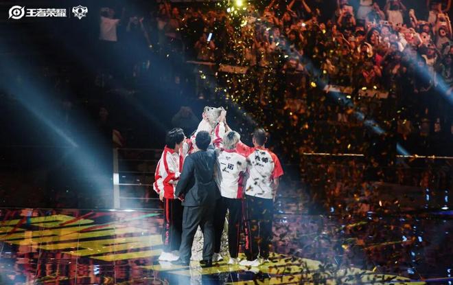 1分05秒售罄但这款国民游戏赛事不只见证了这一个历史(图2)