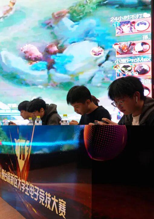 双赛联动燃爆港城！2025烟台电竞巅峰赛事即将重磅启幕(图2)