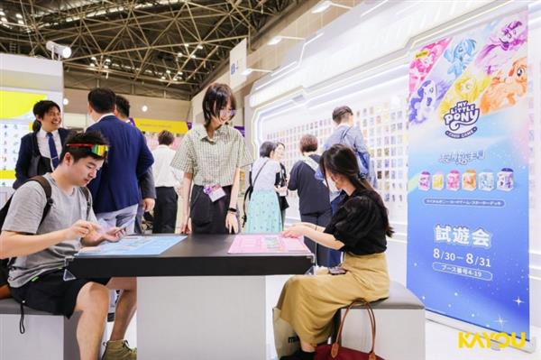 奥特曼卡生产商卡游双展筑 “新兴 + 成熟” 出海模式(图4)