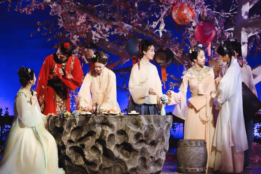 旅游总收入2794亿元！国庆中秋长假南京接待游客20097万人次(图11)