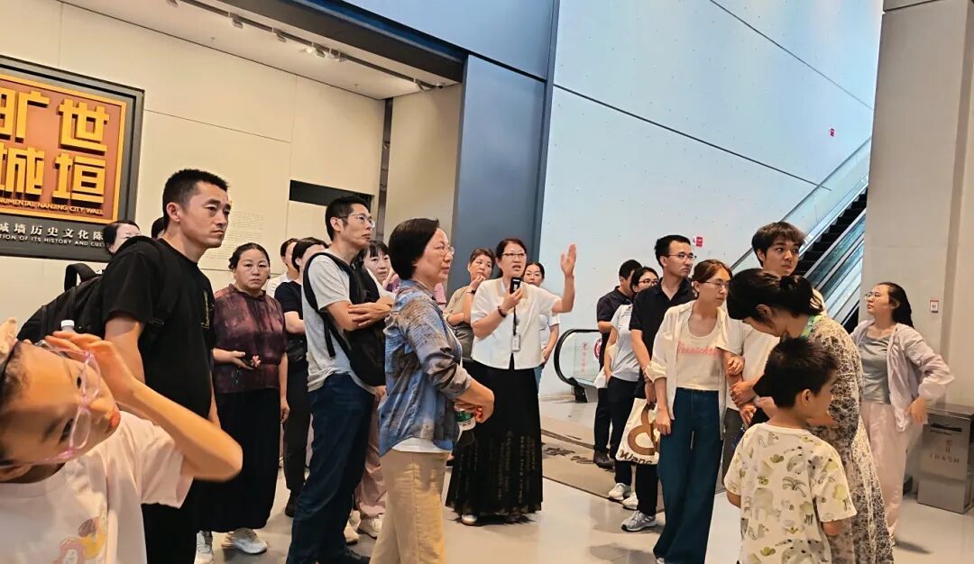 旅游总收入2794亿元！国庆中秋长假南京接待游客20097万人次(图14)