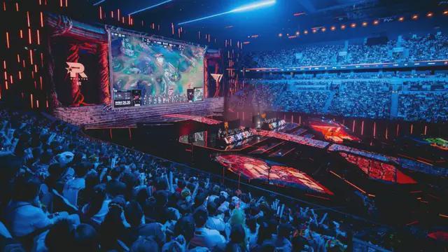 S赛三连冠+第六冠Faker与T1的亿元商业版图(图3)