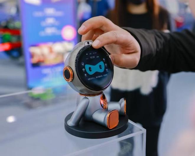 AI当导游、机器人炒菜 这届湖南旅博会“很科幻”