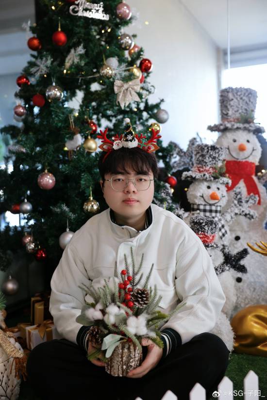 身败名裂？知名电竞选手被光速解约 网友：晚节不保(图3)