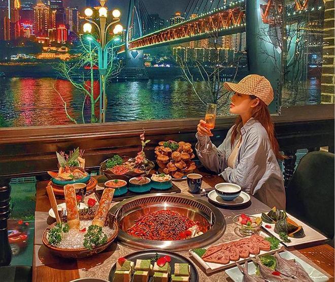 重庆洪崖洞跟团旅游5天4晚多少钱这篇省钱攻略一定要看(图3)