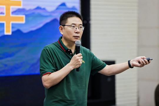 西安欧亚学院文化传媒学院“传媒有意思”看教育如何拆掉高墙玩转边界！(图3)