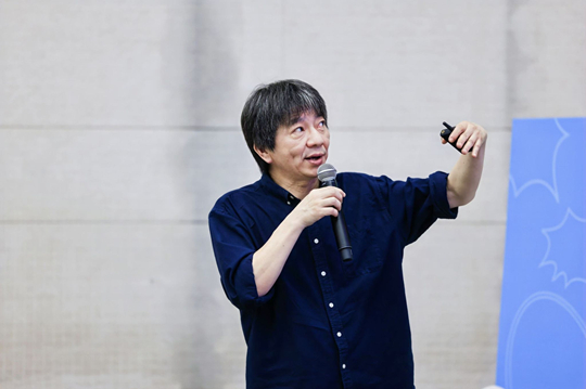 西安欧亚学院文化传媒学院“传媒有意思”看教育如何拆掉高墙玩转边界！(图2)