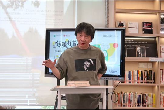 西安欧亚学院文化传媒学院“传媒有意思”看教育如何拆掉高墙玩转边界！(图8)