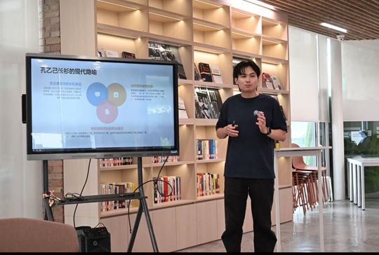 西安欧亚学院文化传媒学院“传媒有意思”看教育如何拆掉高墙玩转边界！(图7)