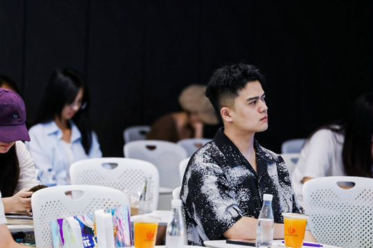 西安欧亚学院文化传媒学院“传媒有意思”看教育如何拆掉高墙玩转边界！(图22)